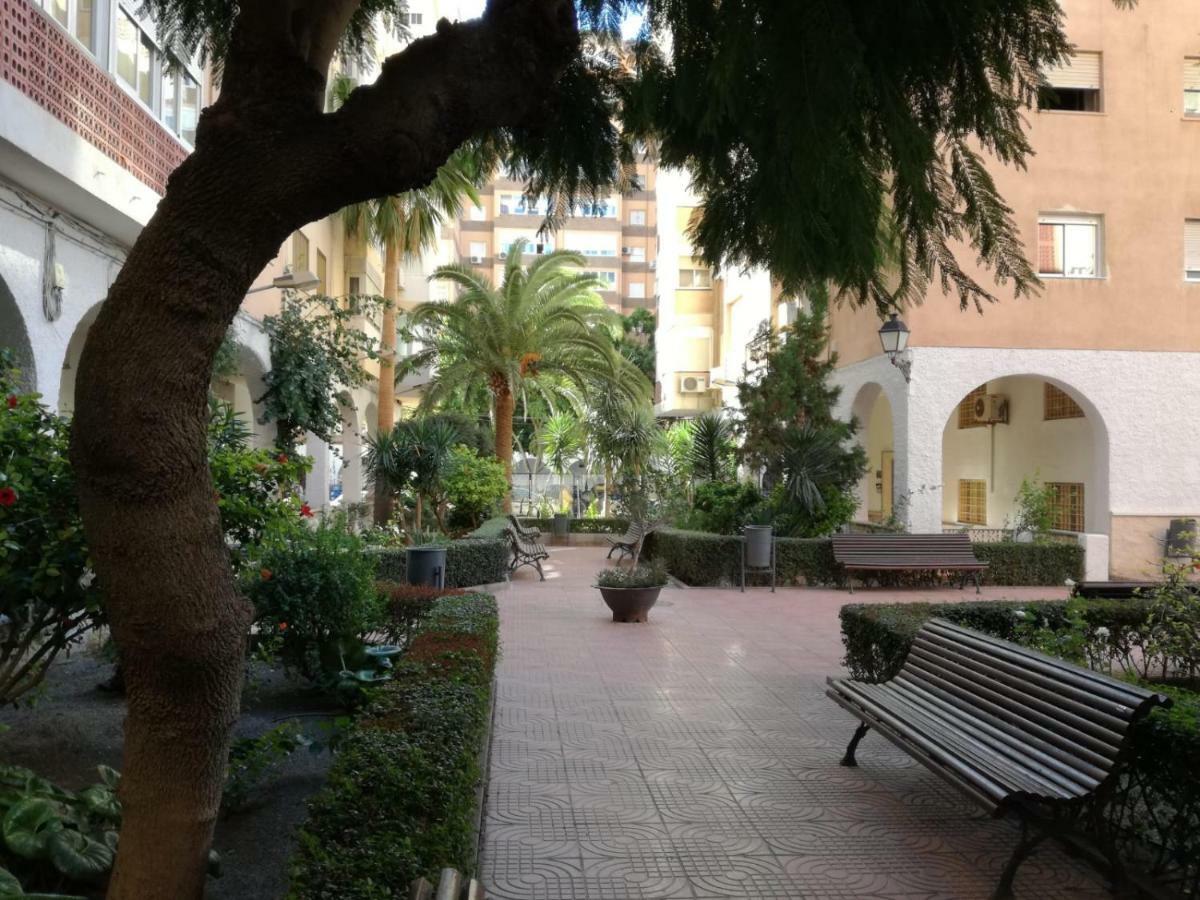 La Casa De Blanca. Coqueto Piso Centrico Y Cerca De Todo Apartment Almeria Ngoại thất bức ảnh
